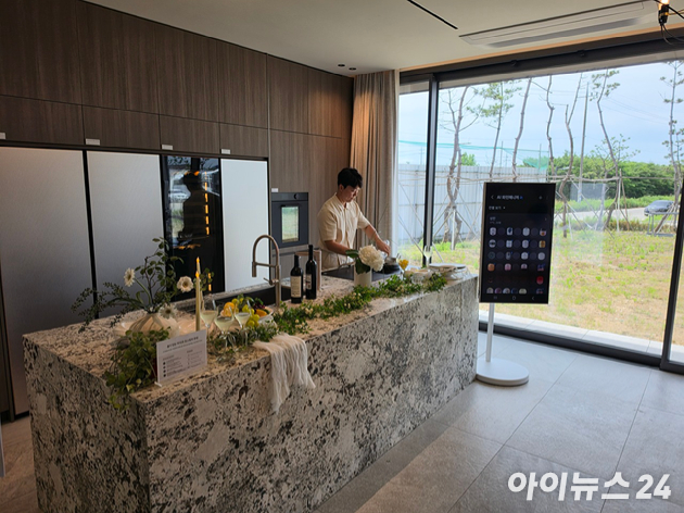 경기도 화성시에 위치한 '삼성 AI 모듈러 홈' 쇼룸. [사진=황세웅 기자]
