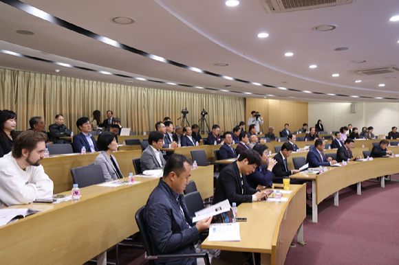 경복대학교가 '중소제조기업을 위한 디지털 트랜스포메이션 혁신 세미나'를 개최했다. [사진=경복대학교]