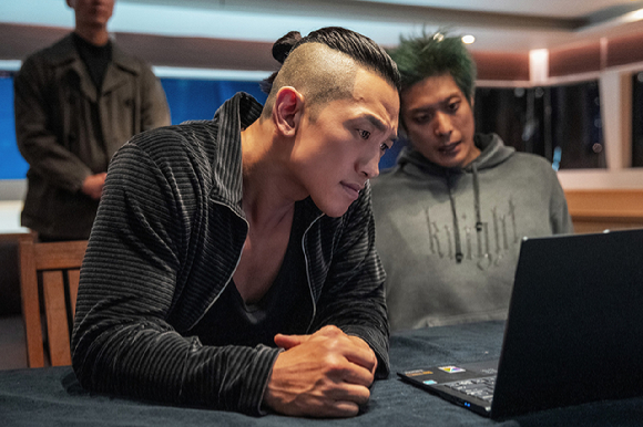 배우 우도환이 넷플릭스 시리즈 '사냥개들' 시즌2에서 열연하고 있다. [사진=넷플릭스]