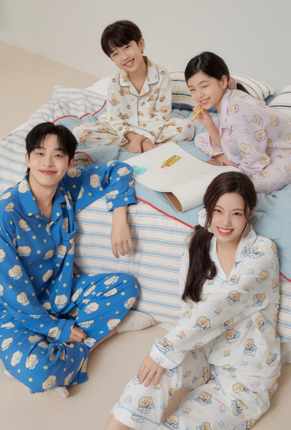 스파오는 '파자마 체크인' 기획전을 진행한다. [사진=이랜드 스파오]