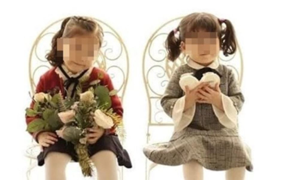 7년 전 서울 성북구에서 발생한 '44개월 여아 사망 사건'에 대해 아동학대 등의 혐의가 없다고 판단한 경찰 결정에 대한 심의 신청이 제기됐다. 사진은 머리 부위 손상으로 사망한 A양(오른쪽)과 언니. [사진=A양 부친 제공, 연합뉴스]
