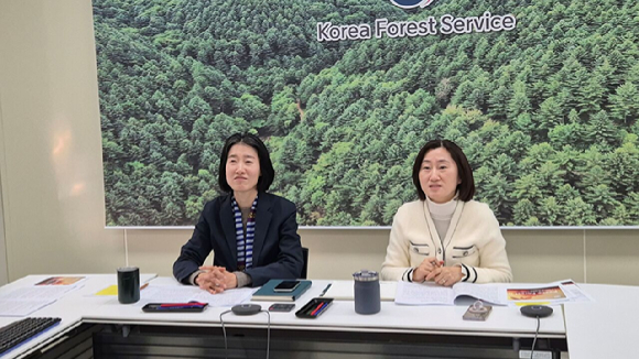 산림청은 12일 유엔사막화방지협약 사무국과 창원&middot;평화산림이니셔티브 운영위원회를 개최했다. [사진=산림청]