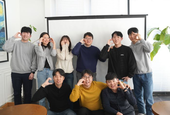 깨끗한나라의 MZ세대로 구성된 사원협의체 프레시 보드 2기. [사진=깨끗한나라]