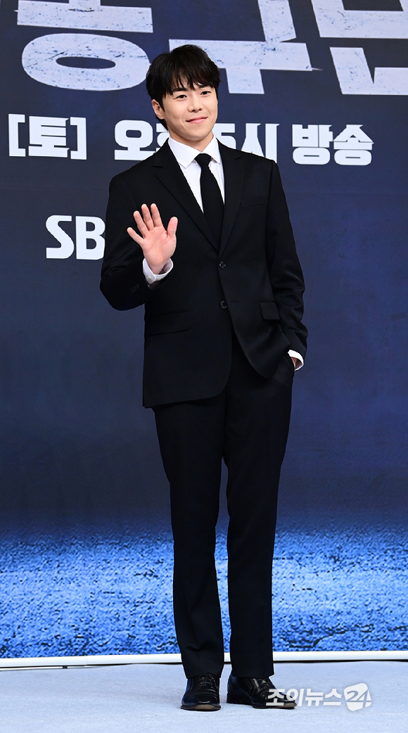 배우 박은석이 26일 오전 서울 양천구 목동 SBS사옥에서 열린 SBS 새 예능프로그램 '열혈농구단' 제작발표회에 참석하고 있다. [사진=정소희 기자]