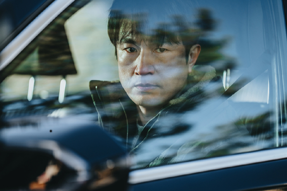 배우 김병철이 영화 '구원자'에서 열연하고 있다. [사진=메이데이 스튜디오]