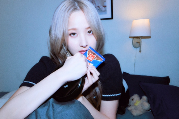 키스오브라이브 멤버 벨이 '2023 대한민국 베스트브랜드 어워즈'에서 '자랑스런 한국인대상' 작곡가 부문 수상자로 선정됐다. [사진=S2엔터테인먼트]