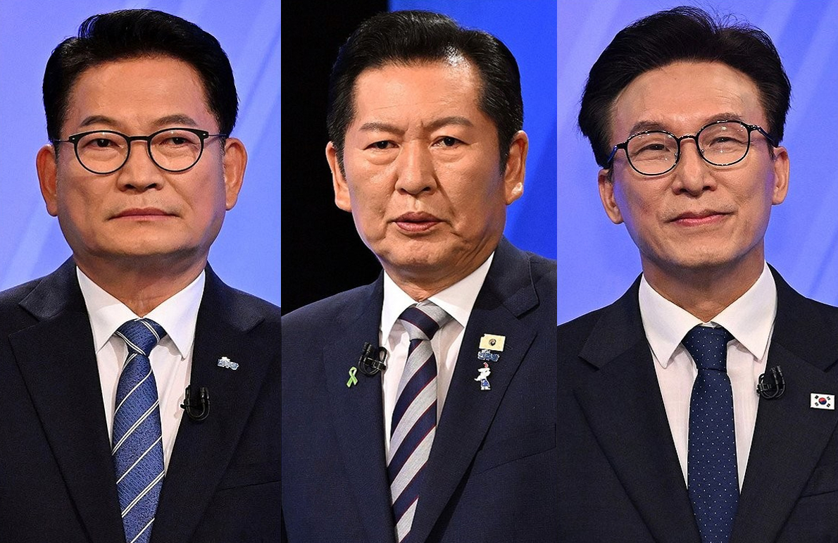 더불어민주당 송영길&middot;정청래&middot;김민석 당 대표 후보(이상 기호순)가 지난 5일 서울 영등포구 여의도 KBS에서 열린 제2차 TV 토론회를 준비하고 있다. [사진=연합뉴스]