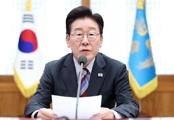 이재명 대통령이 29일 청와대에서 열린 메가프로젝트 제3차 민관합동 점검회의에서 발언하고 있다. 2026.9.29 [사진=연합뉴스]