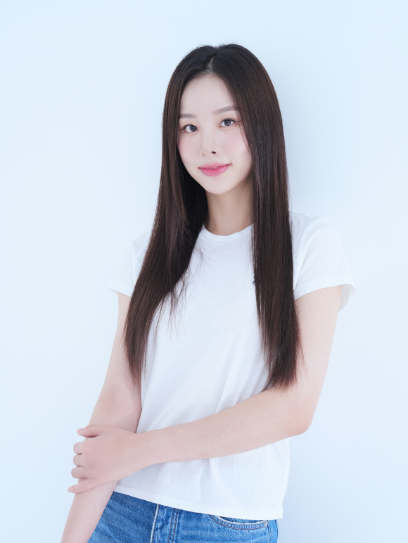 솔지 프로필 사진 [사진=엠오엠엔터테인먼트]