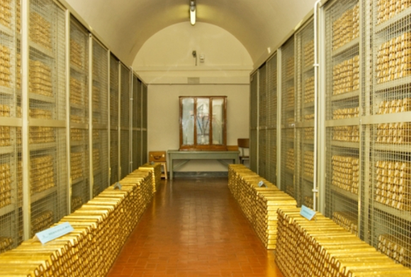 국제 금값이 파죽지세로 치솟는 가운데, 이탈리아의 뚝심 있는 금 보유 전략이 화제다. 사진은 이탈리아 중앙은행인 이탈리아 은행의 금고. [사진=Bank of Italy]