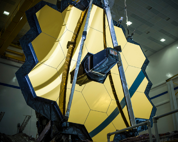 허블 우주망원경을 이을 차세대 제임스 웹 우주망원경이 25일 발사된다. [사진=NASA]