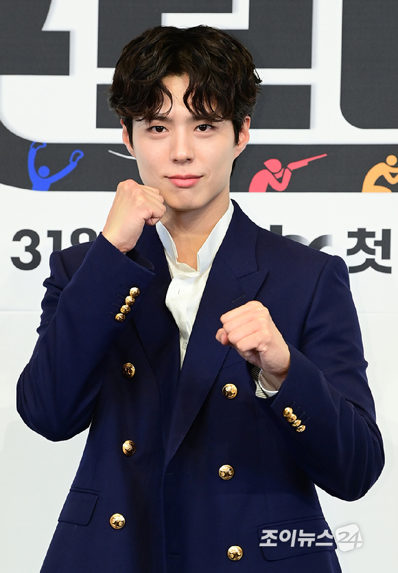 배우 박보검이 29일 오후 서울 구로구 신도림동 더 링크 서울 트리뷰트 포트폴리오 호텔에서 열린 JTBC 토일 드라마 '굿보이' 제작발표회에 참석하고 있다. [사진=정소희 기자]