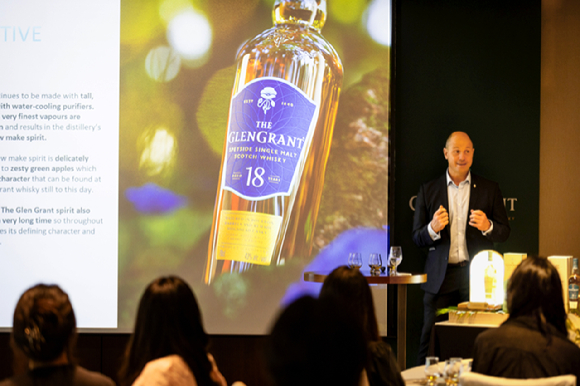 지난달 31일 서울시 중구 장충동에 있는 서울신라호텔에서 진행된 '더 글렌그란트' 마스터 클래스 모습. [사진=신라면세점]