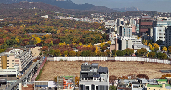 서울 종묘(宗廟)와 세운4구역의 모습. [사진=연합뉴스]