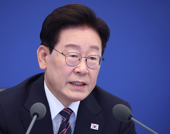 이재명 대통령이 21일 청와대에서 열린 수석보좌관회의에서 발언하고 있다. 2026.9.21 [청와대통신사진기자단] [사진=연합뉴스]