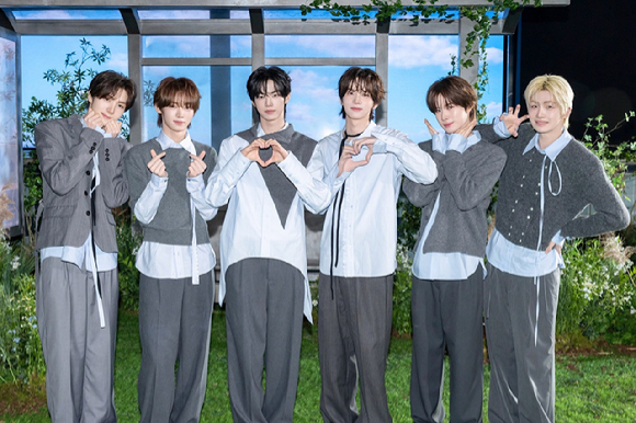 [오늘가요] 투어스, 청량 진면목 '다시 만난 오늘' 발표 "팬 향한 선물"