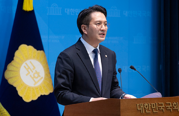 더불어민주당 전용기 의원 [사진=연합뉴스]