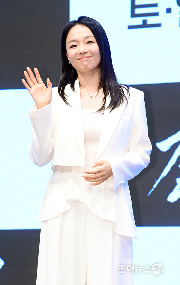 배우 이상희가 1일 오후 서울 구로구 신도림동 더세인트에서 열린 KBS 2TV 새 토일 미니시리즈 '결혼의 완성' 제작발표회에 참석하고 있다. [사진=정소희 기자]