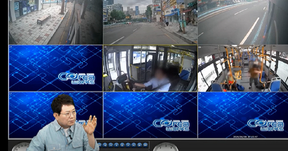 한문철 변호사가 지난 4일 유튜브 채널 '한문철TV' 영상에서 부산의 한 시내버스 승객 A씨가 버스에서 넘어진 사고를 진단하고 있다. 사진은 유튜브 방송화면. [사진=유튜브 '한문철TV']