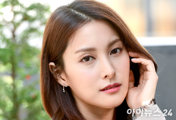 영화 '어떻게 헤어질까' 배우 박규리가 지난 2016년 10월 27일 오후 서울 연희동 한 카페에서 열린 조이뉴스24와의 인터뷰에 앞서 포즈를 취하고 있다. [사진=아이뉴스24 포토DB]