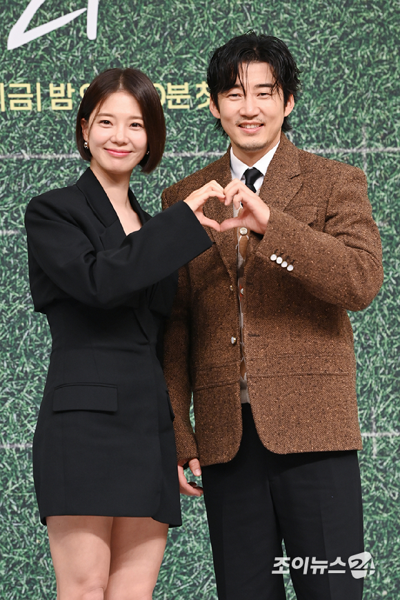 배우 임세미, 윤계상, 그룹 위아이 김요한이 25일 오후 서울 양천구 목동 SBS에서 열린 SBS 새 금토드라마 '트라이: 우리는 기적이 된다' 제작발표회에 참석해 포즈를 취하고 있다. [사진=문수지 기자]