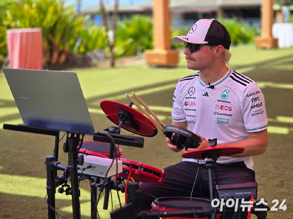 23일 오후(현지시간) 마우이 하얏트 리젠시 리조트&스파에 위치한 스냅드래곤 로고 이미지. [사진=안세준 기자]