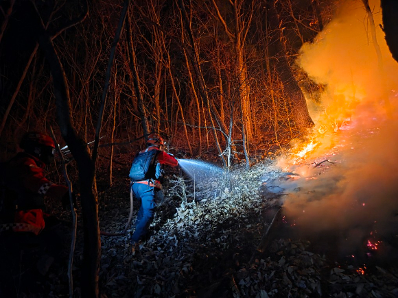 강릉 주문진 산불. [사진=연합뉴스]