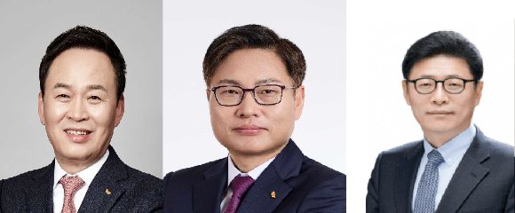 왼쪽부터 장용호 SK㈜ 사장, 강동수 SK㈜ 사장, 이형희 SK 부회장