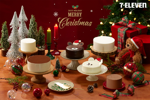 세븐일레븐 2025 크리스마스 케이크. [사진=세븐일레븐]
