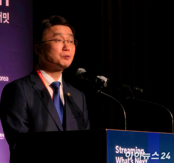 22일 오전 부산 파라다이스 호텔에서 열린 2025 국제 스트리밍 페스티벌 개막식에서 류제명 과학기술정보통신부 제2차관이 축사를 진행하고 있다. [사진=안세준 기자]