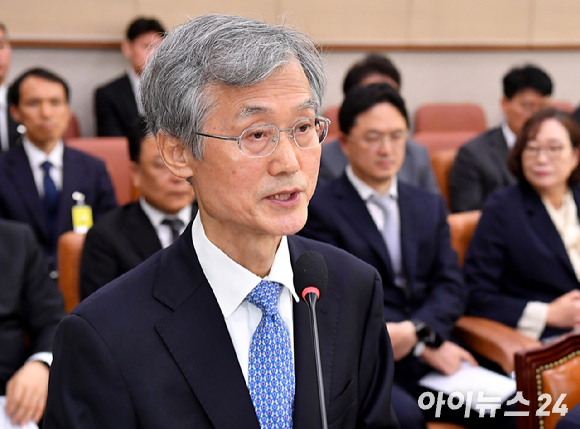 더불어민주당 김민석 대표가 14일 국회에서 열린 최고위원회의에 참석해 발언하고 있다. 2026.10.14 [사진=연합뉴스]