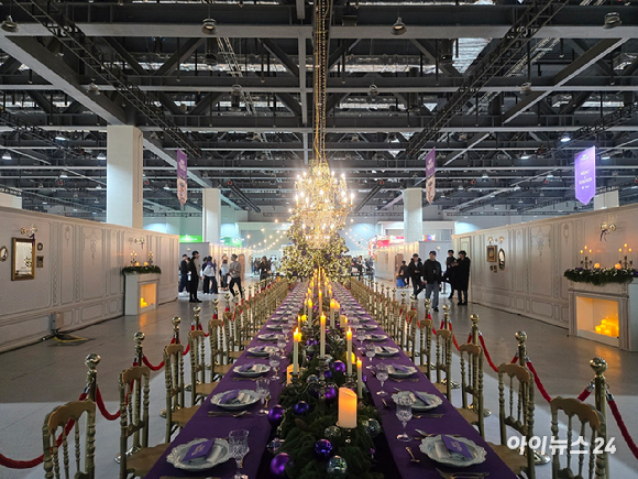 18일 오전 방문한 관람객들로 북적이는 '컬리 푸드페스타 2025' [사진=박은경 기자]