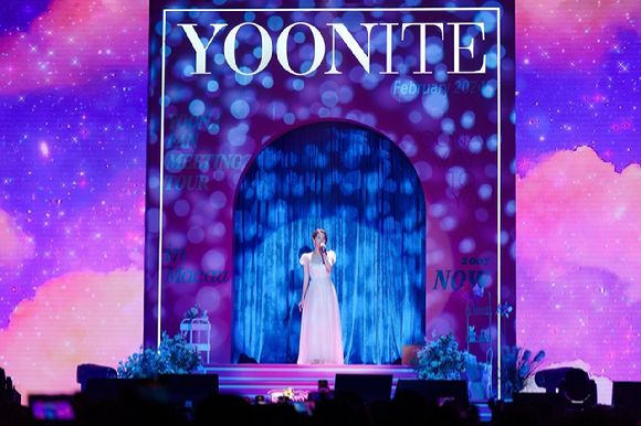 소녀시대 멤버이자 배우 임윤아가 마카오와 타이베이 'YOONA FAN MEETING TOUR : YOONITE'(윤아 팬미팅 투어 : 유나이트)에서 팬들을 만나고 있다. [사진=SM엔터테인먼트]