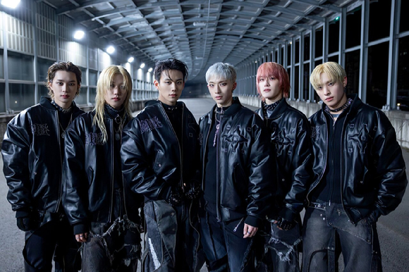 피원하모니 미니 9집 'UNIQUE'(유니크) 콘셉트 포토 [사진=FNC엔터테인먼트]