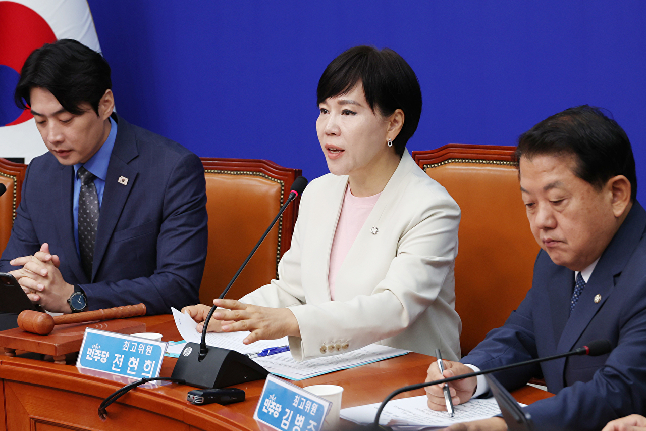 더불어민주당 전현희 최고위원이 25일 서울 여의도 국회에서 열린 최고위원회의에서 발언하고 있다. 2025.6.25 [사진=연합뉴스]