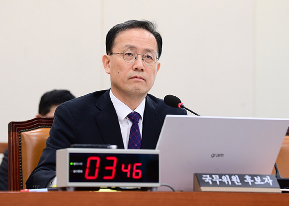 이형일 부총리 겸 재정경제부 장관 후보자가 15일 서울 여의도 국회에서 열린 인사청문회에 참석하고 있다. [사진=정소희 기자]