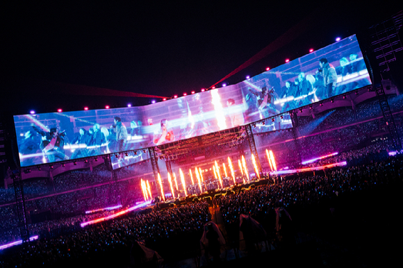 방탄소년단은 11일 오후 경기도 고양시 고양종합운동장 주경기장에서 월드투어 '아리랑'(ARIRANG)을 열고 무대를 선보이고 있다. [사진=빅히트뮤직]