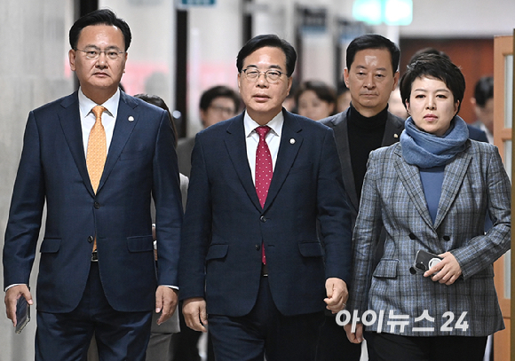 송언석 국민의힘 원내대표가 3일 서울 여의도 국회에서 기자회견에 참석하고 있다. [사진=곽영래 기자]