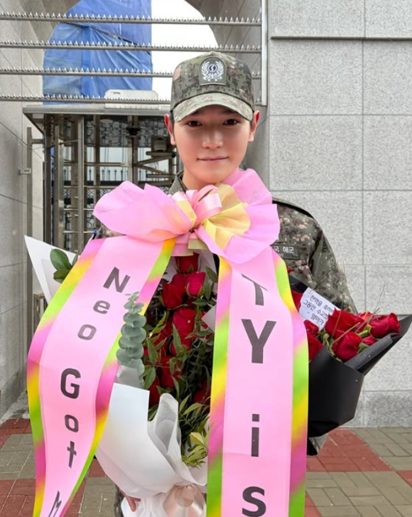 NCT 태용 전역 관련 이미지 [사진=NCT 인스타그램]