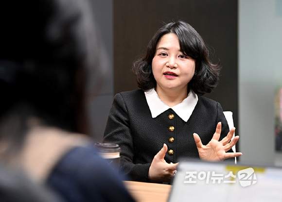 임경구 PD, 김태익 탐정이 29일 서울 마포구 채널A 사옥에서 아이뉴스24와 인터뷰를 하고 있다. [사진=곽영래 기자]