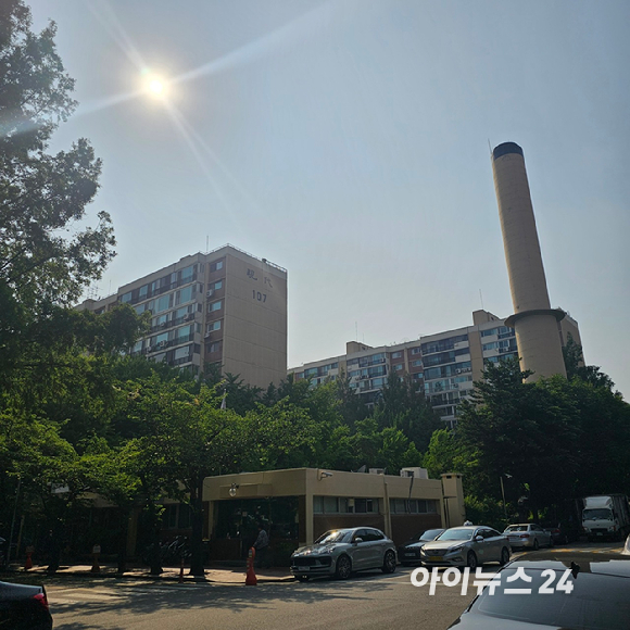 압구정2구역 전경. 2025.06.18 [사진=이효정 기자 ]