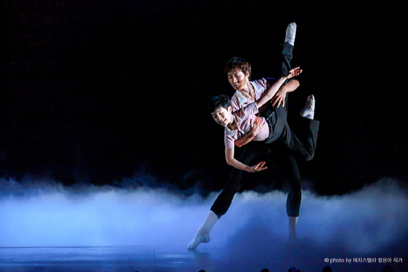 뮤지컬 '빌리 엘리어트' 성인 빌리 역의 임선우 [사진=신시컴퍼니 ]