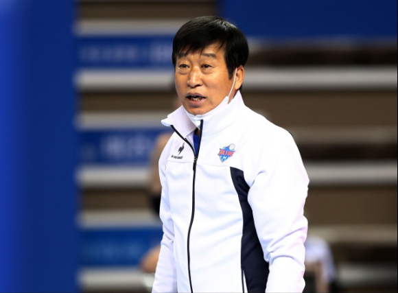 김호철 IBK기업은행 감독이 2023 국제배구연맹(FIVB) 명예의 전당 후보에 선정됐다. [사진=발리볼코리아닷컴]