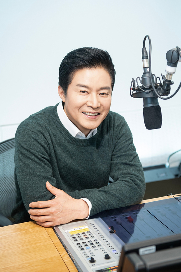 편상욱 앵커 이미지 [사진=SBS]