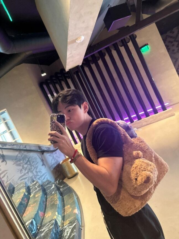 방탄소년단 뷔 [사진=뷔 SNS]