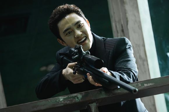 '조각도시' 도경수가 인터뷰에 앞서 사진촬영을 하고 있다. [사진=월트디즈니 컴퍼니 코리아]