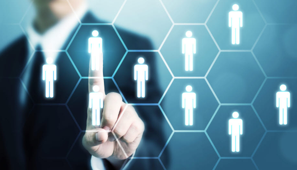 허 교수가 MICE산업에 대해 설명하고 있다. [사진=설래온 기자]