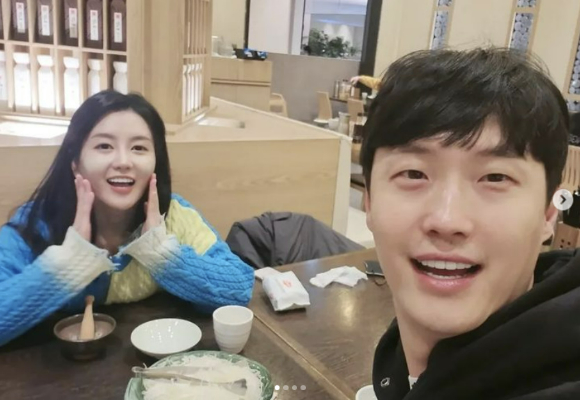 '미스터트롯2' 원혁이 이수민과의 공개 연애를 알렸다. [사진=원혁 인스타그램]