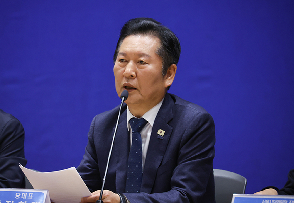 더불어민주당 정청래 대표가 30일 서울 여의도 국회에서 열린 최고위원회의에서 발언하고 있다. 2026.3.30 [사진=연합뉴스]