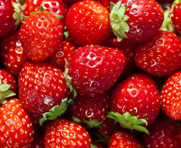  '딸기'를 매일 먹으면 당뇨병 전단계 성인의 혈당과 혈관 염증을 낮추고 항산화 기능을 높일 수 있다는 연구 결과가 발표됐다. 사진은 본 기사 내용과 무관. [사진=Thinkstock @grinvalds]